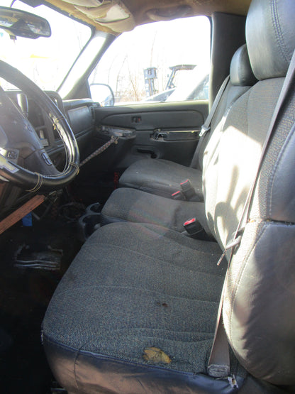 1/2 2000 - 2006 Chevrolet Silverado | All Parts A - F | SKU #: 16870 CT-20