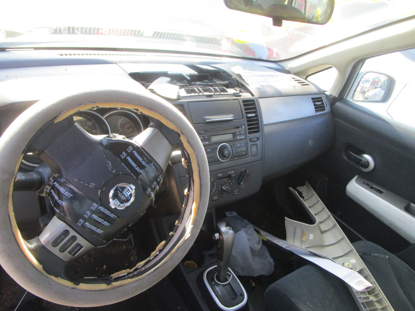 2/2 2007 - 2011 Nissan Versa | All Parts G - Z | SKU #:16853 CT-3