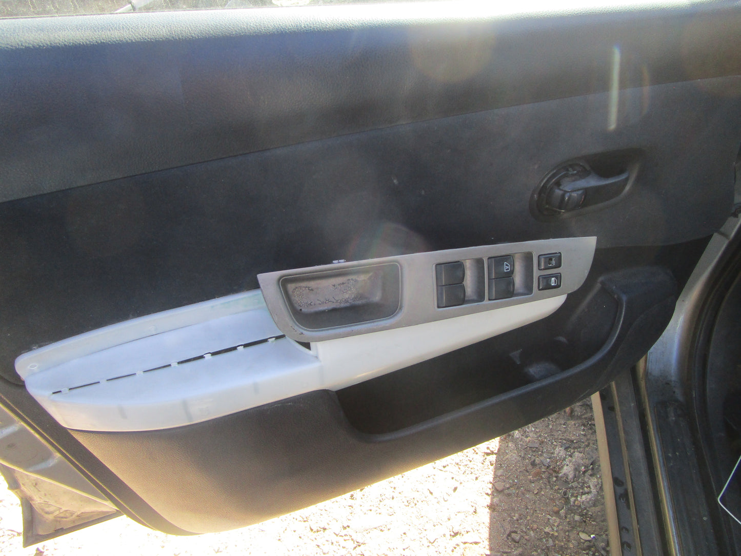 2/2 2007 - 2011 Nissan Versa | All Parts G - Z | SKU #:16853 CT-3
