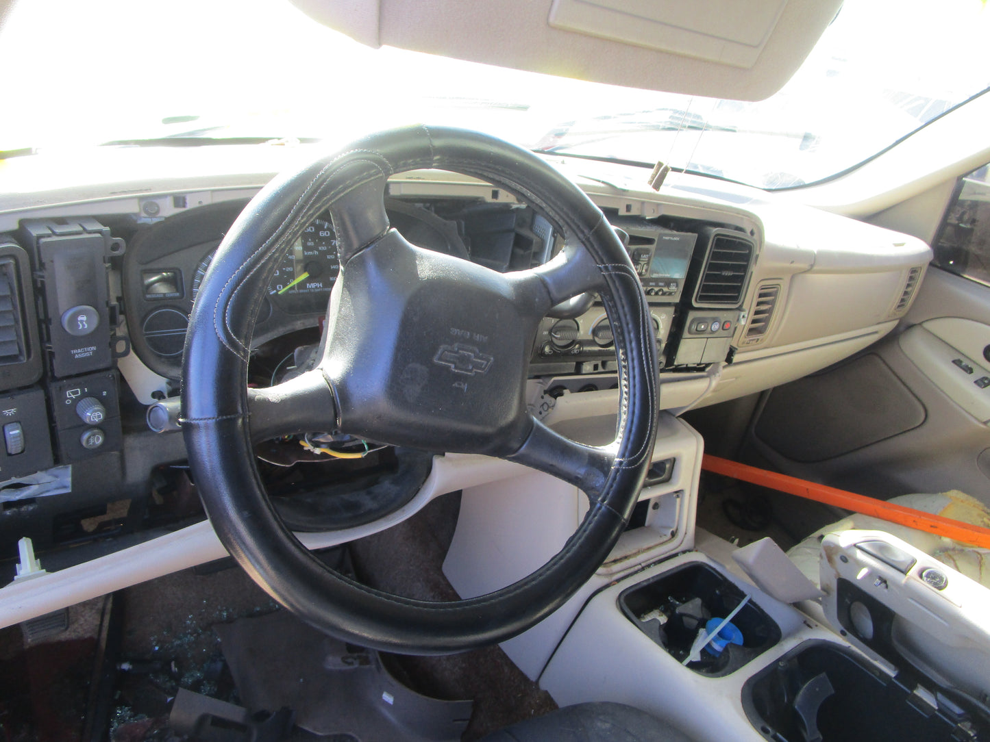 2/2 2000 - 2006 Chevrolet Suburban | All Parts G - Z | SKU #: 16851 CT-1