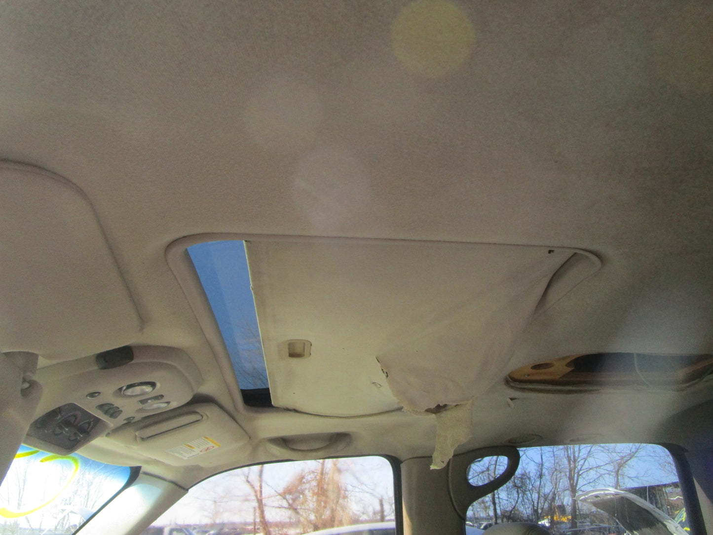 2/2 2000 - 2006 Chevrolet Suburban | All Parts G - Z | SKU #: 16851 CT-1