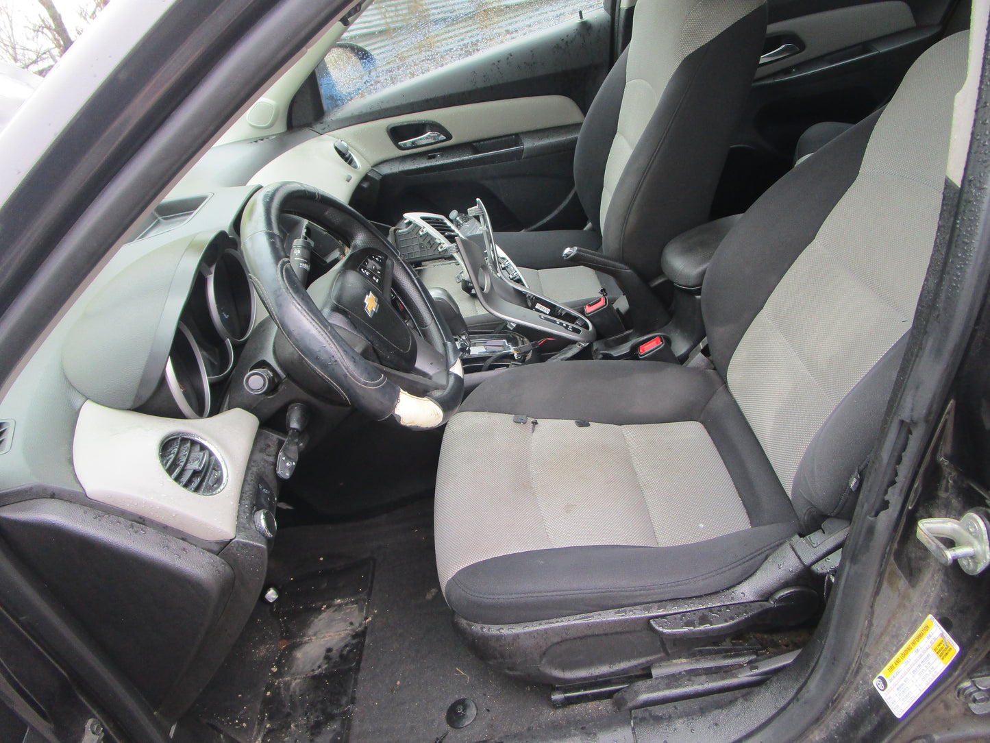 1/2 2011 - 2016 Chevrolet Cruze | All Parts A - F | SKU #:16886 CA-16