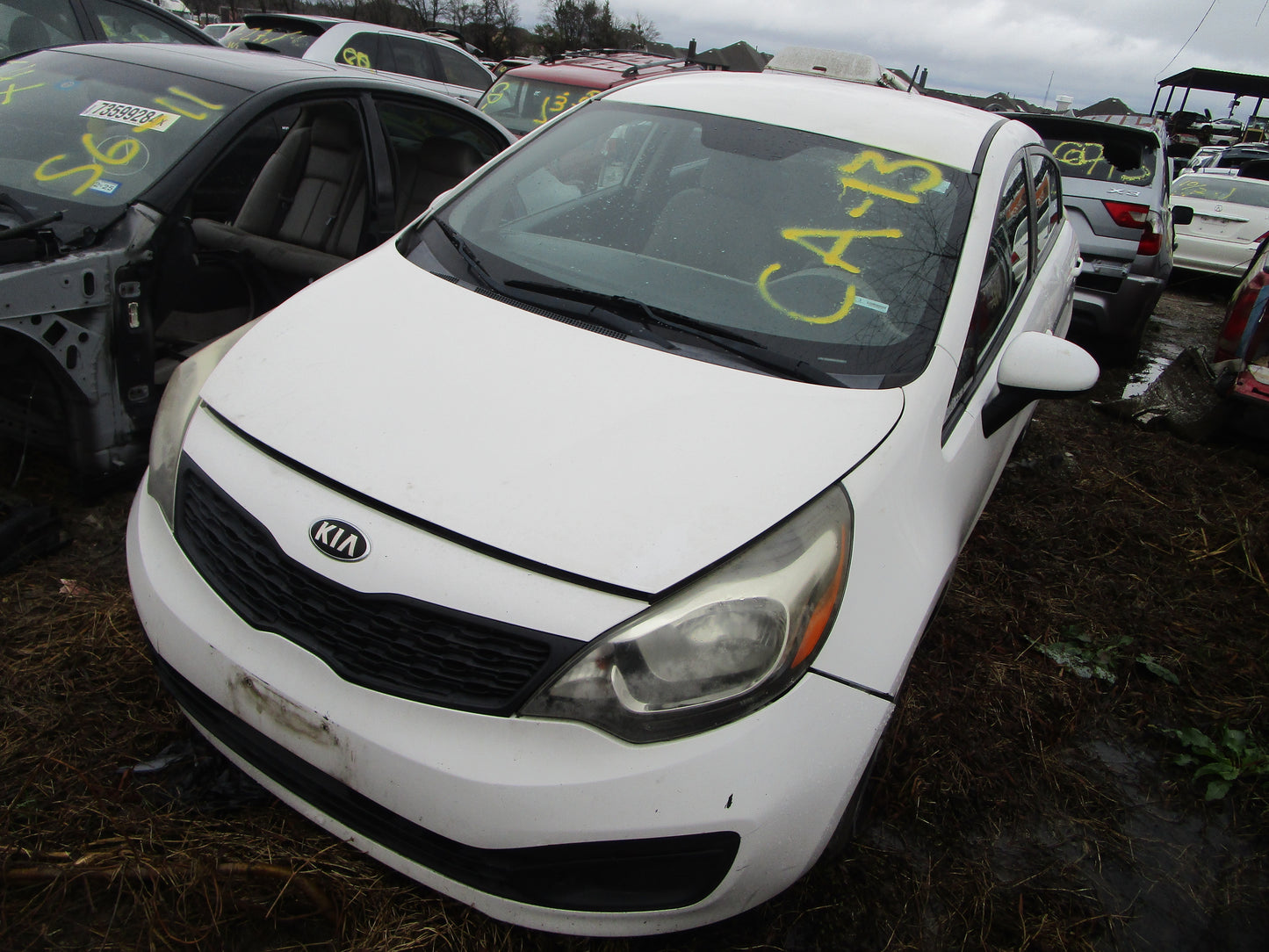 1/2 2012 - 2017 Kia Rio | All Parts A - F | SKU #:CA-13 16883