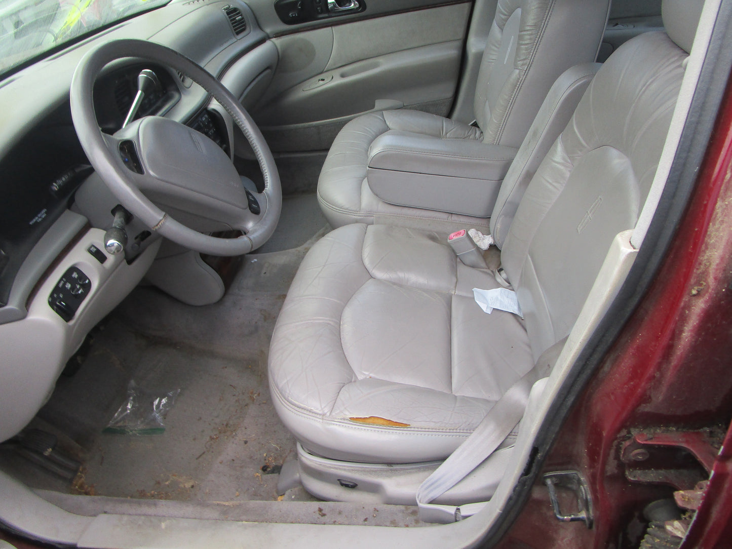 2/2 1995 - 1997 Lincoln Continental | All Parts G - Z | SKU #:16875 - CA-5