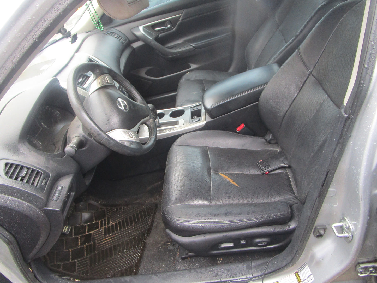 2/2 2013 - 2015 Nissan Altima SL | All Parts G - Z | SKU #:16884 - CA-14
