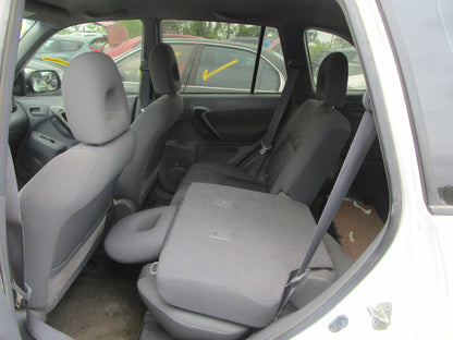 2/2 2001 - 2005 Toyota Rav4 | All Parts G - Z | SKU #: 16190 CF-20