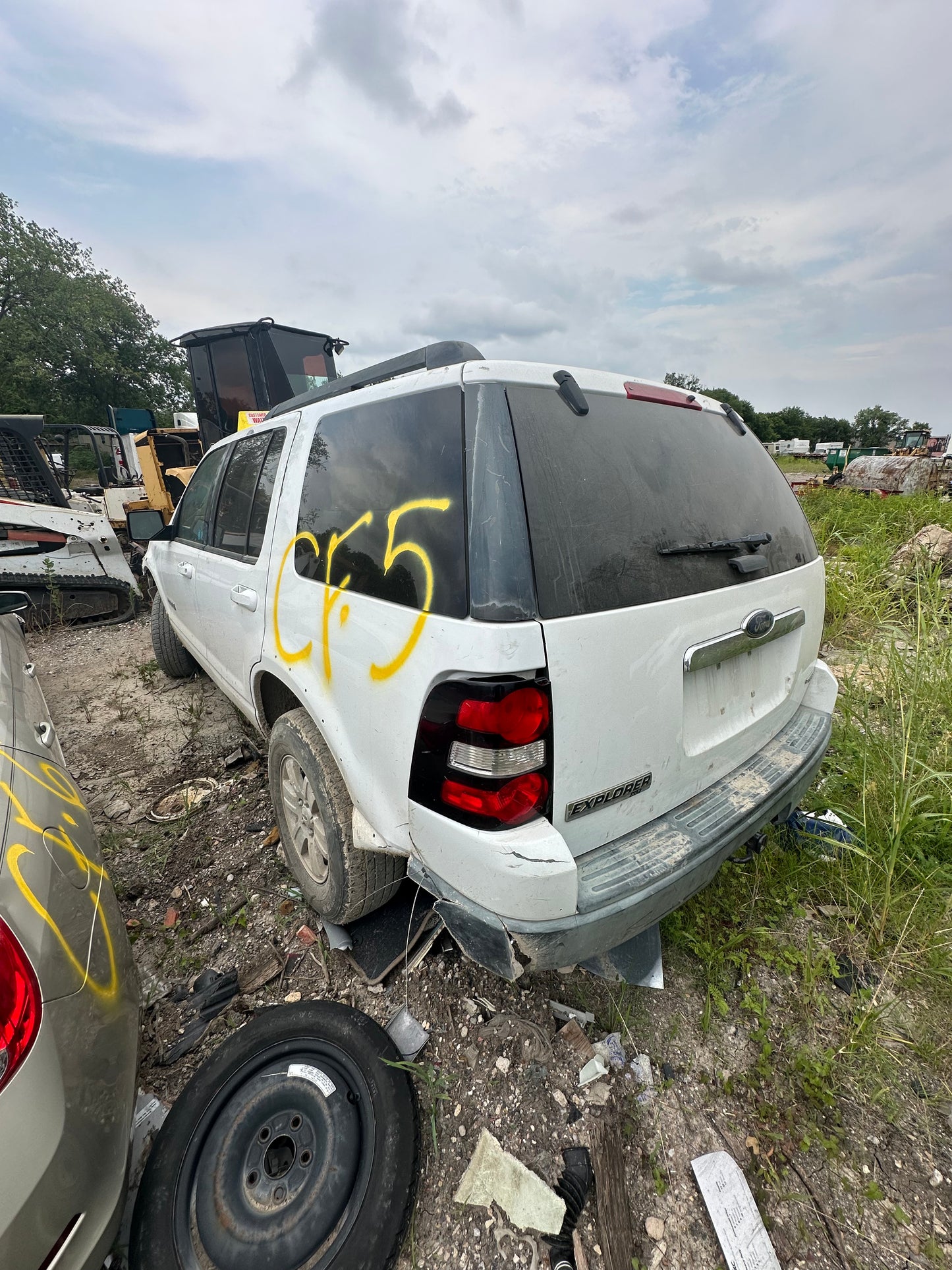 2/2 2006 - 2010 Ford Explorer | All Parts G - Z | SKU #: 16175 CF-5