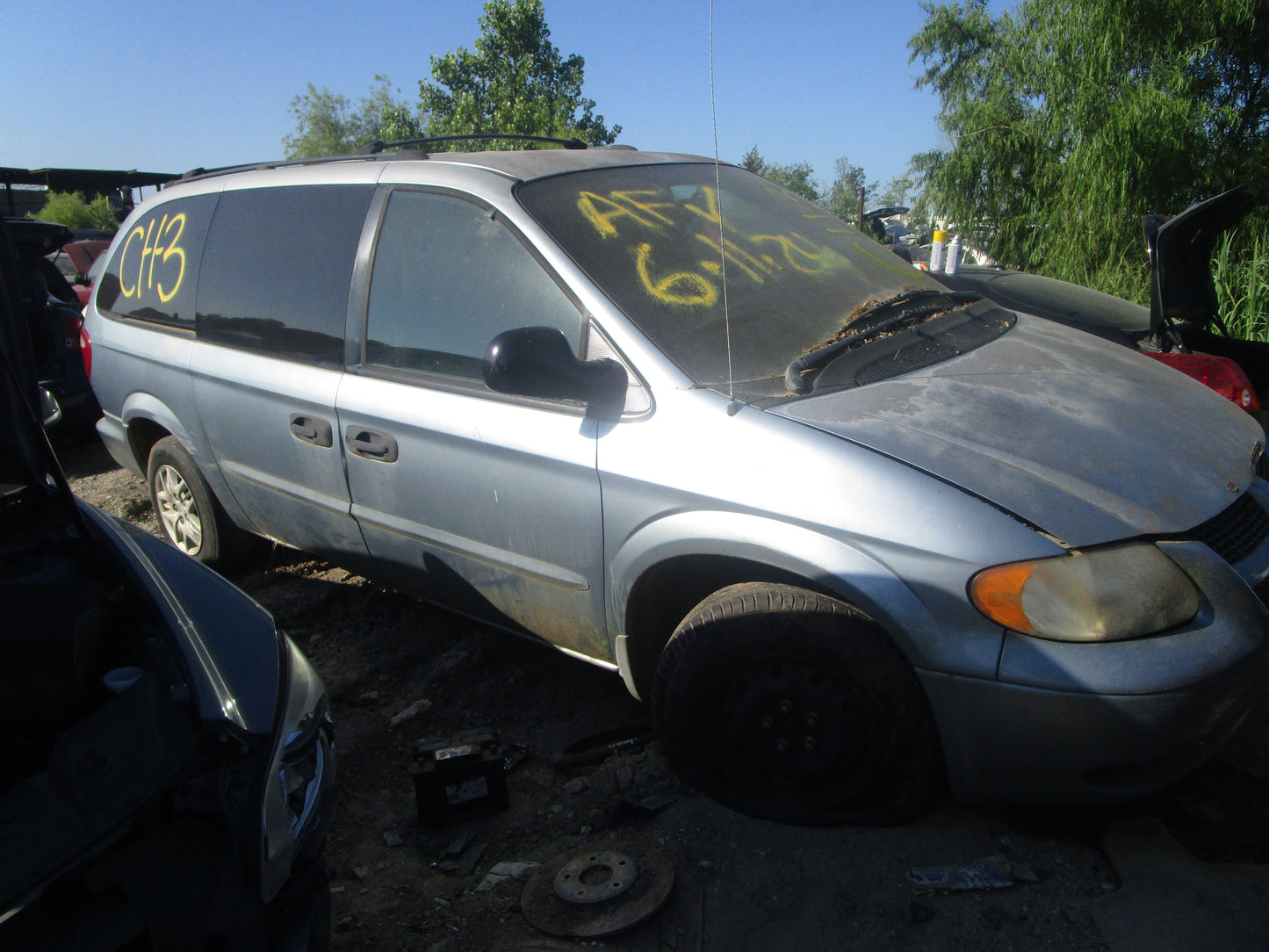 2/2 2001 - 2007 Dodge Caravan | All Parts G - Z | SKU #: 16213 CH-3