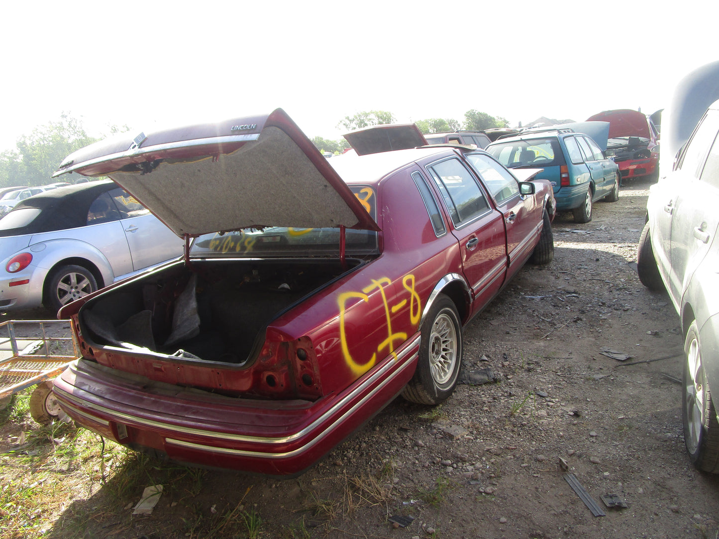 1/2 1990 - 1997 Lincoln Town Car  | All Parts A - F | SKU #: 16238 CI-8