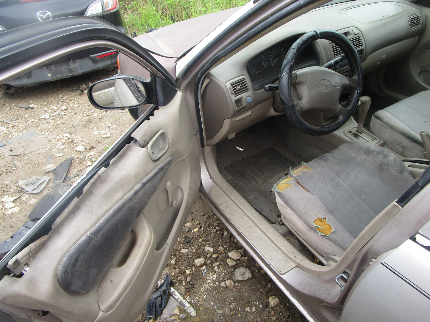 2/2 1999 Toyota Corolla | All Parts G - Z | SKU #:16260  CJ-10