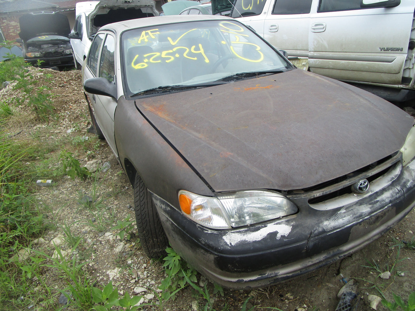 1/2 1999 Toyota Corolla | All Parts A - F | SKU #:16260 CJ-10