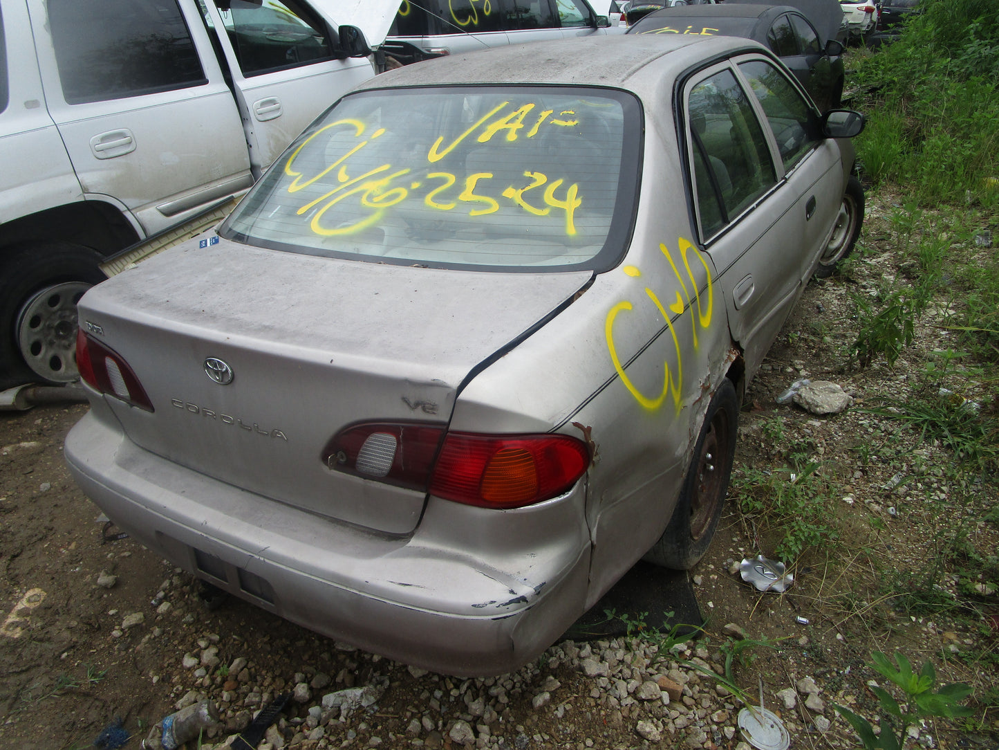 1/2 1999 Toyota Corolla | All Parts A - F | SKU #:16260 CJ-10