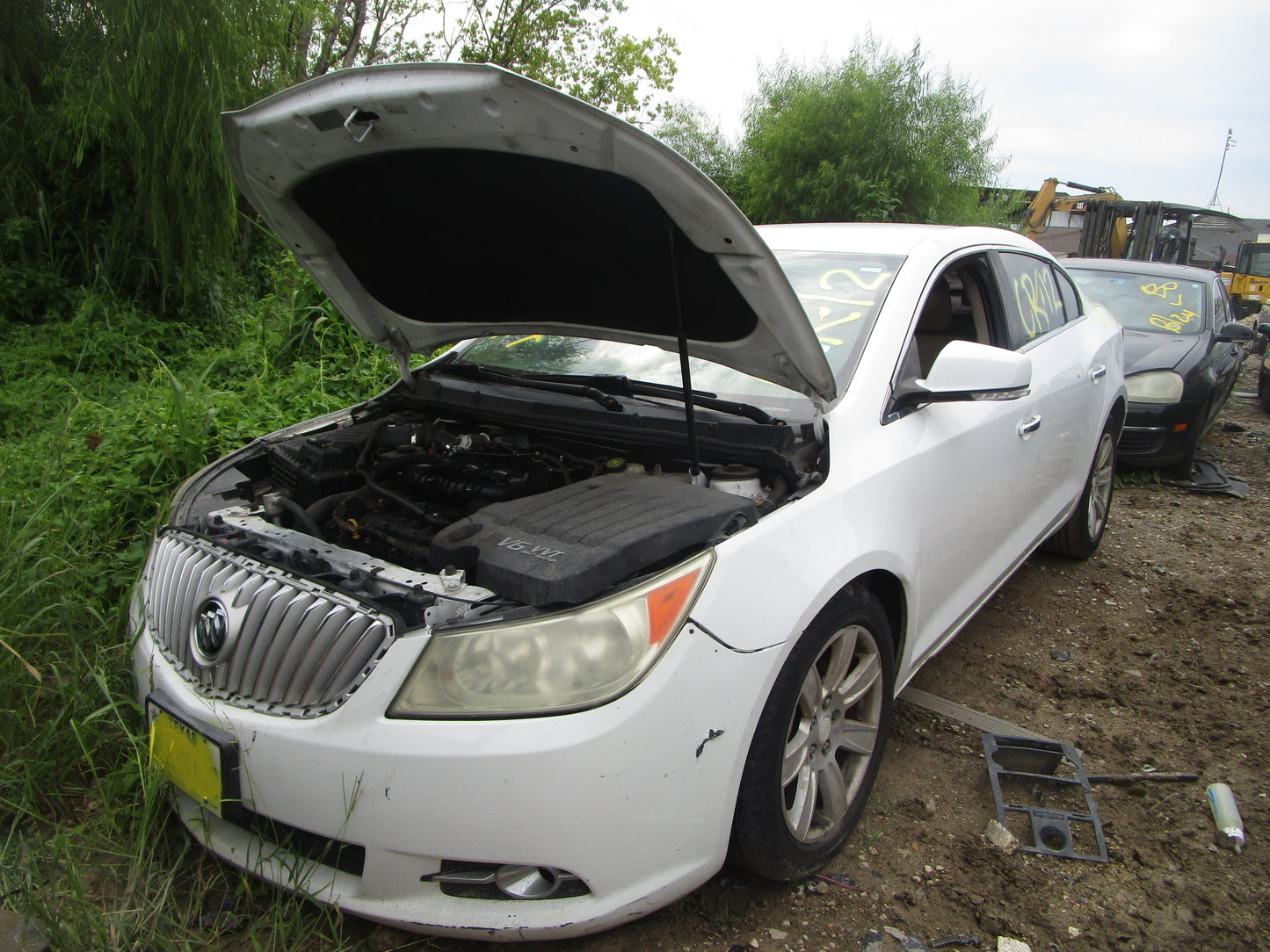 2/2 2010 - 2013 Buick Lacrosse | All Parts G - Z | SKU #:16422 CR-12