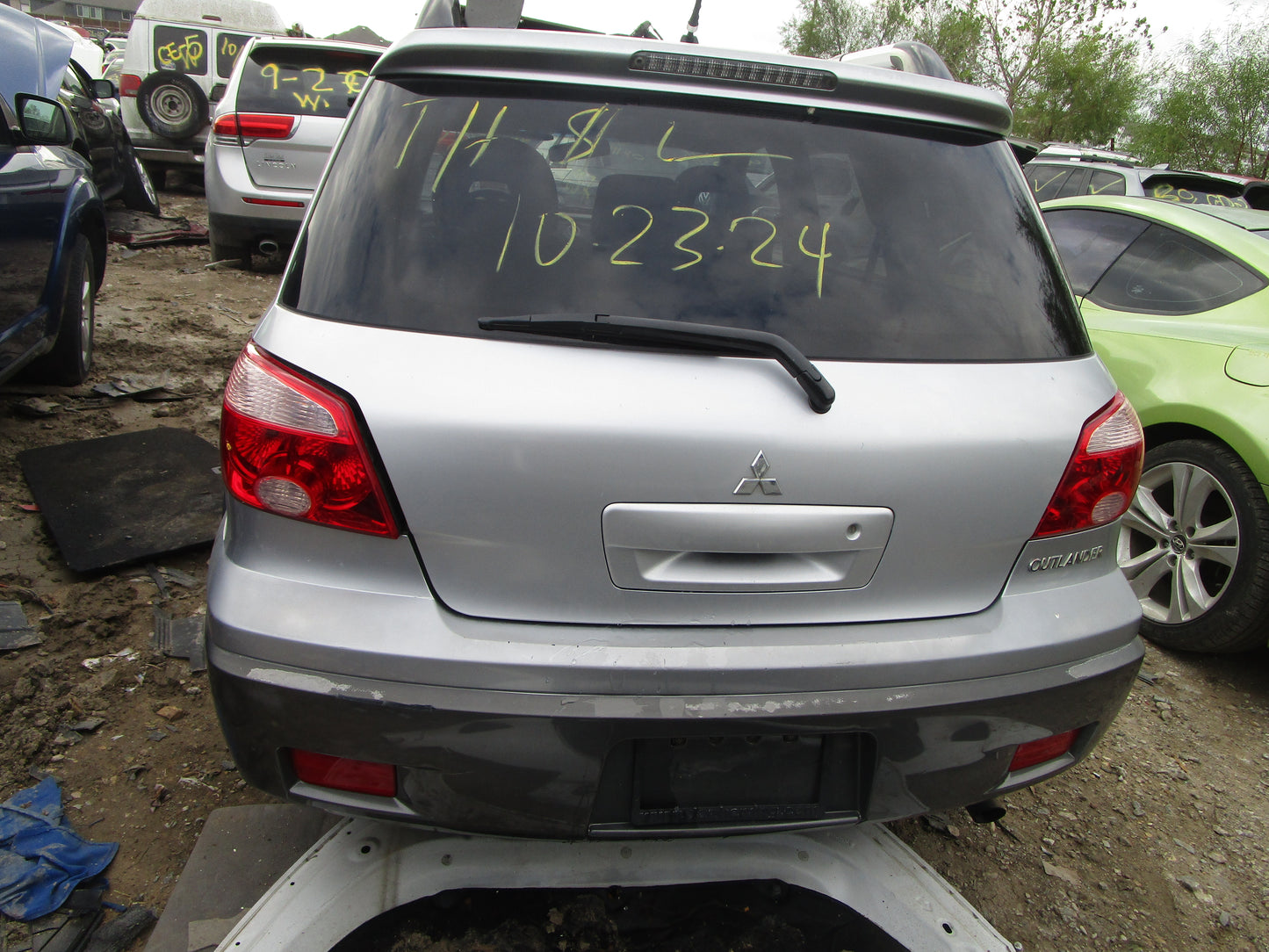 2/2 2003 - 2006 Mitsubishi Outlander | All Parts G - Z | SKU #: 16592 CG-2