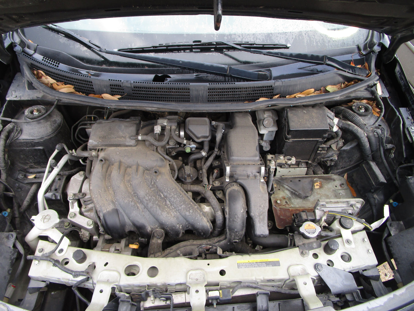 2012 NISSAN VERSA - 1.6 L ENGINE - # 15930