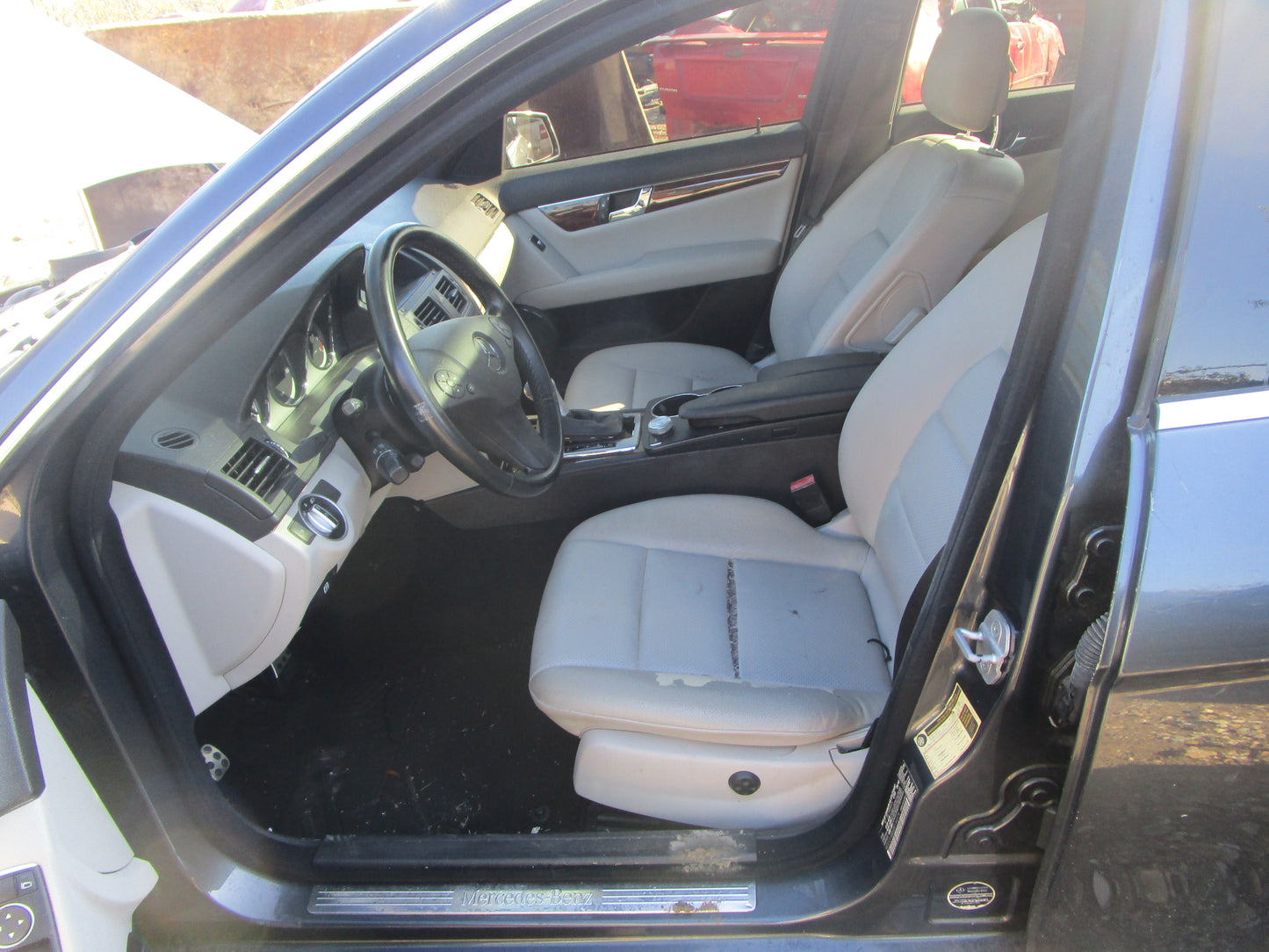 2/2 2008 - 2015 Mercedes C300 | All Parts G - Z | SKU #:16705 CL-15