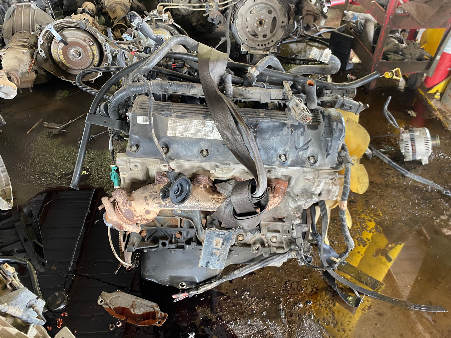 2003-2008 FORD E-350 CLUB WAGON  -  5.4 L ENGINE - #M18755