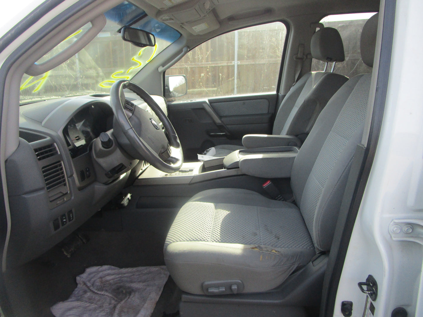 1/2 2004 - 2007 Nissan Armada | All Parts A - F | SKU #: 16710 CL-20