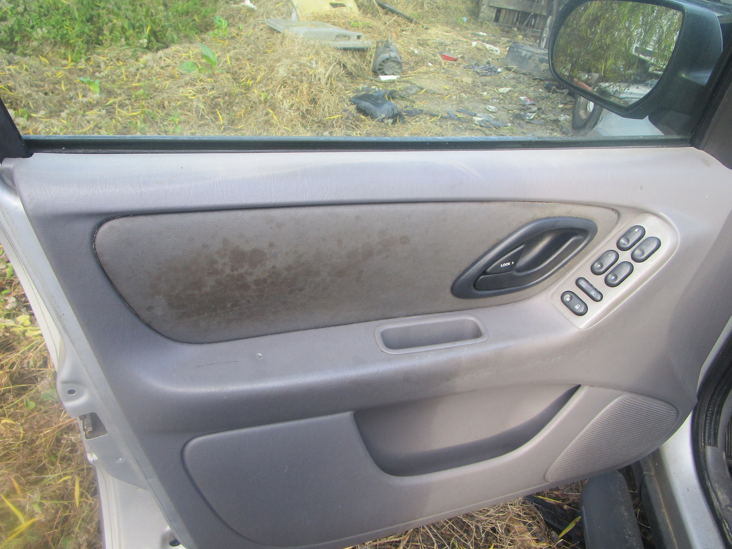 1/2 2001 - 2007 Ford Escape | All Parts A - F | SKU #: 16713 CM-3