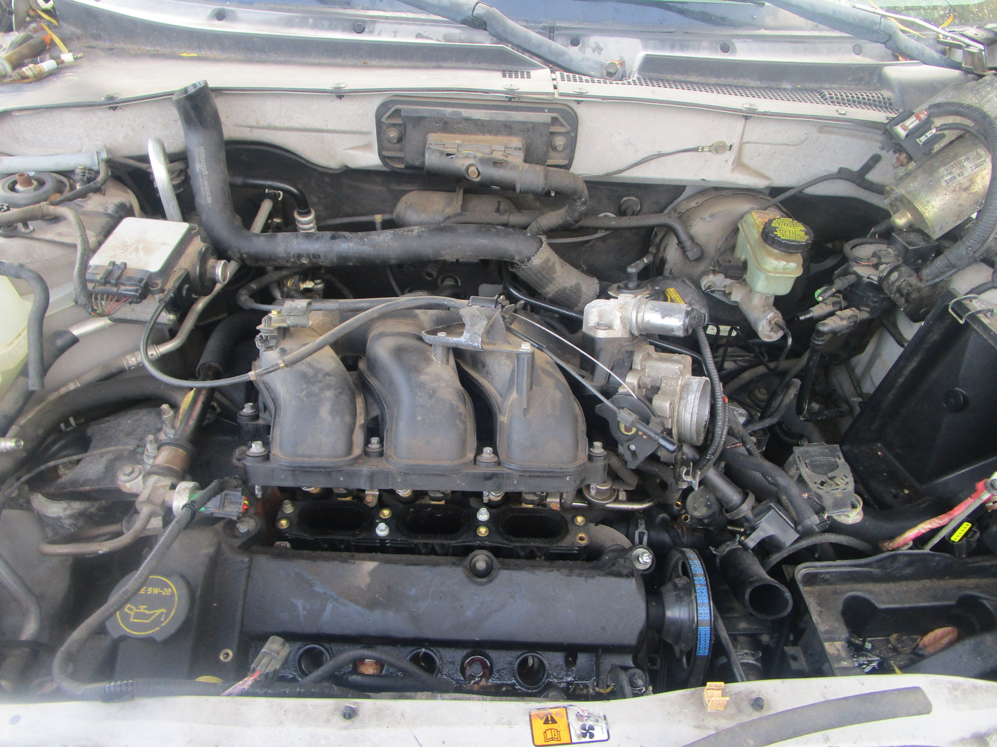 1/2 2001 - 2007 Ford Escape | All Parts A - F | SKU #: 16713 CM-3