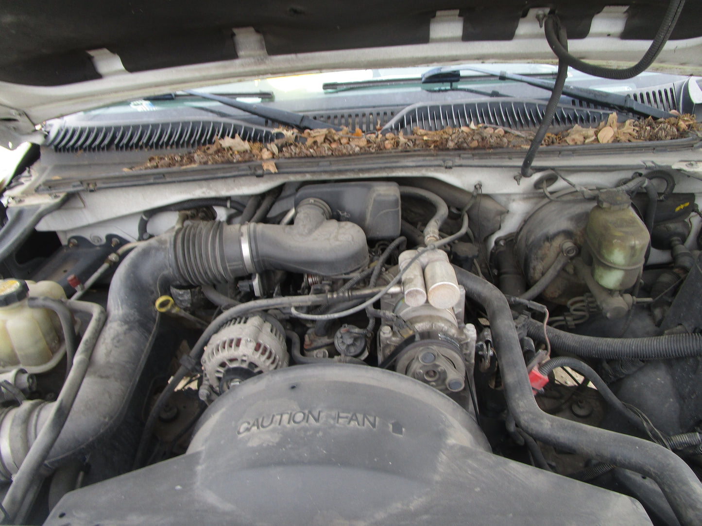 2001-2002 GMC SIERRA - 4.3 L ENGINE - # 16030