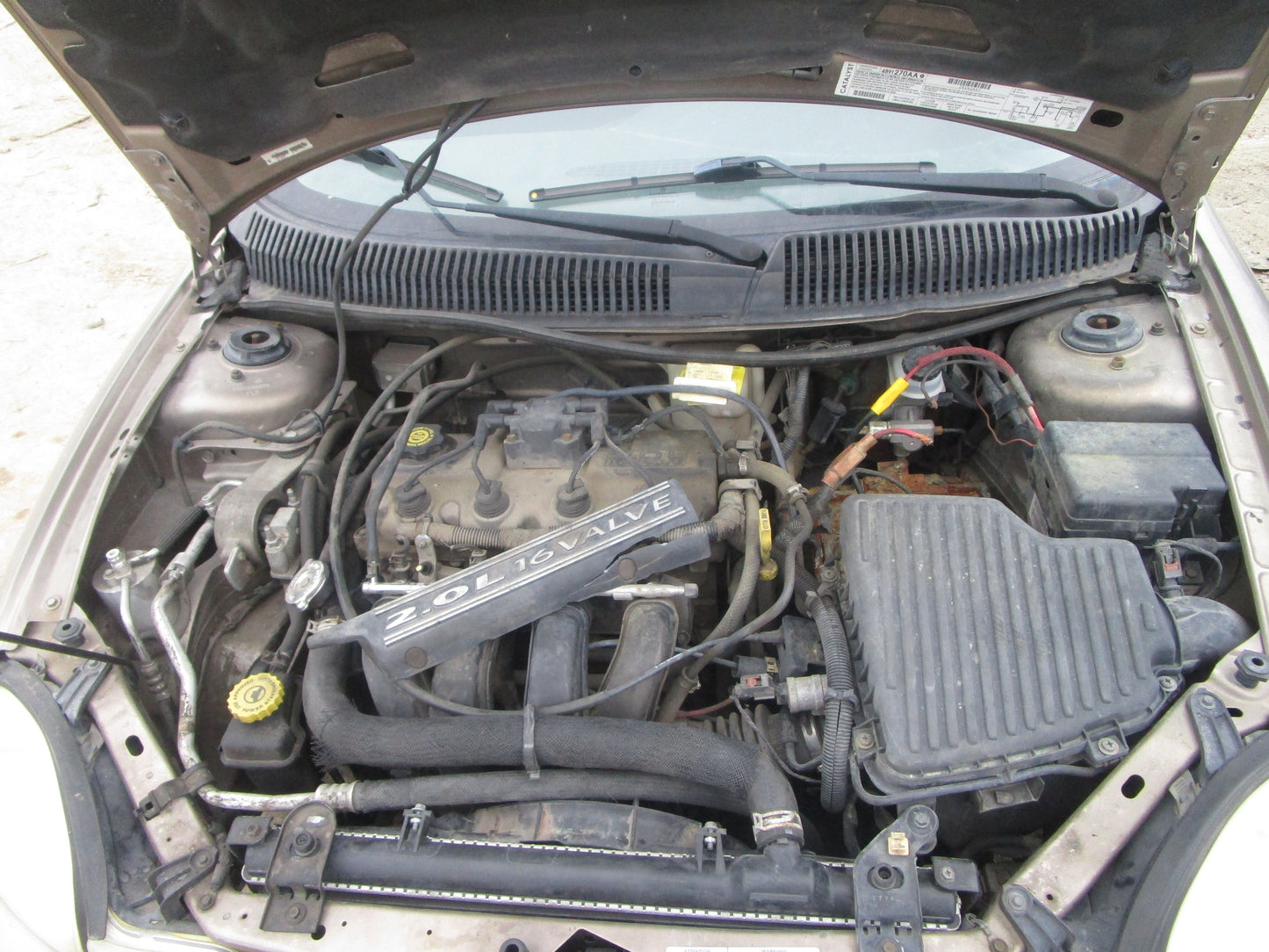 2000-2002 DODGE NEON - 2.0 L ENGINE - # 16015