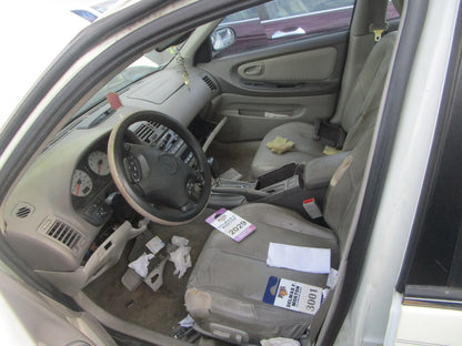 2/2 2000 - 2003 Nissan Maxima SE | All Parts G - Z | SKU #:16732 CN-2