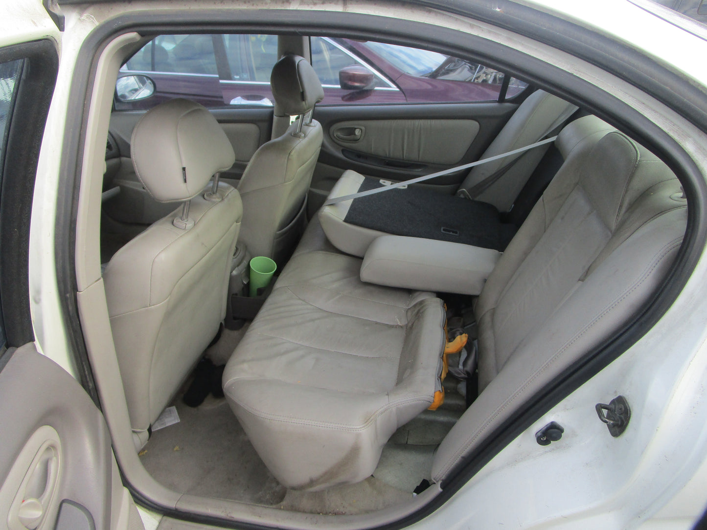 2/2 2000 - 2003 Nissan Maxima SE | All Parts G - Z | SKU #:16732 CN-2