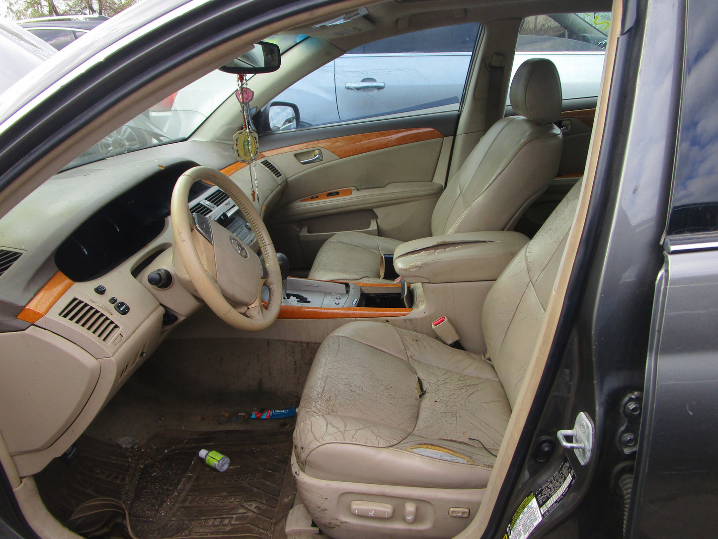 1/2 2005 - 2010 Toyota Avalon XLS | All Parts A - F | SKU #:16737 CN-7