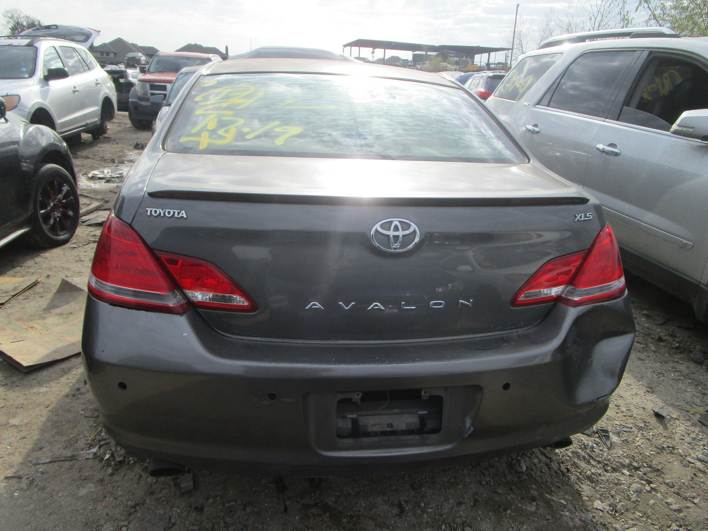 1/2 2005 - 2010 Toyota Avalon XLS | All Parts A - F | SKU #:16737 CN-7