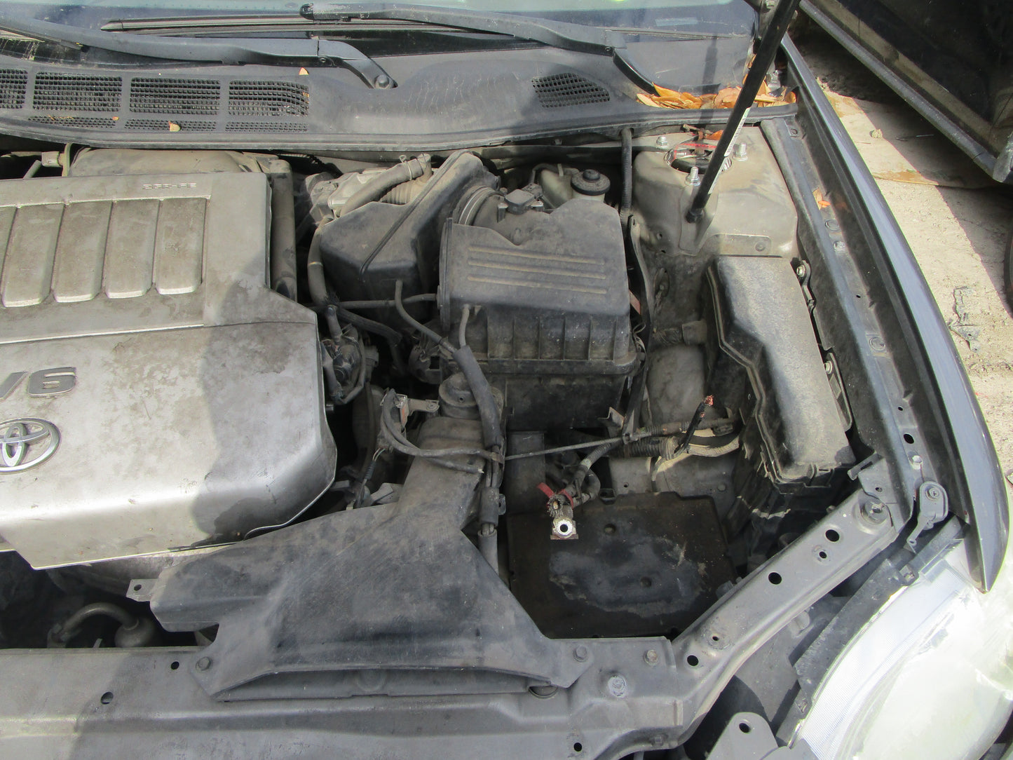1/2 2005 - 2010 Toyota Avalon XLS | All Parts A - F | SKU #:16737 CN-7