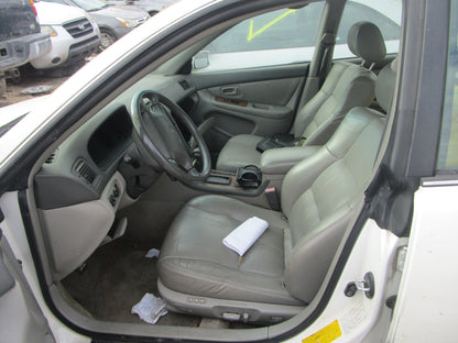 2/2 1997 - 2001  Lexus ES300  | All Parts G - Z | SKU #:16750 CN-20