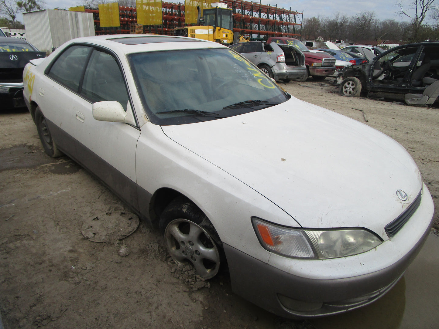2/2 1997 - 2001  Lexus ES300  | All Parts G - Z | SKU #:16750 CN-20