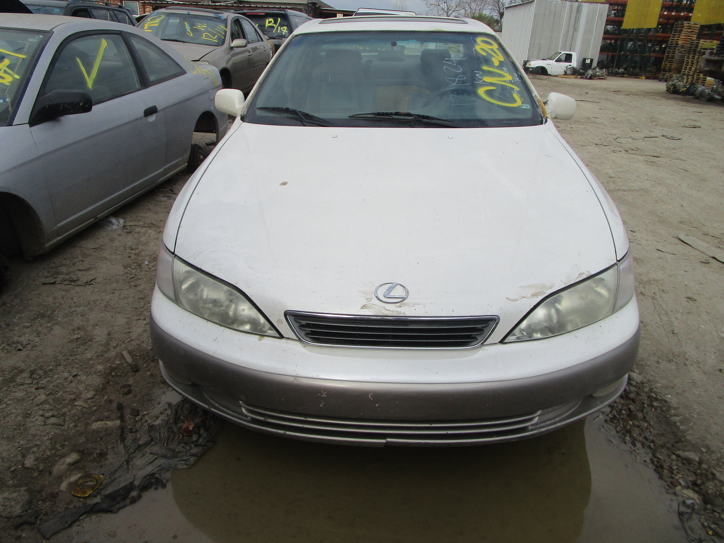 2/2 1997 - 2001  Lexus ES300  | All Parts G - Z | SKU #:16750 CN-20