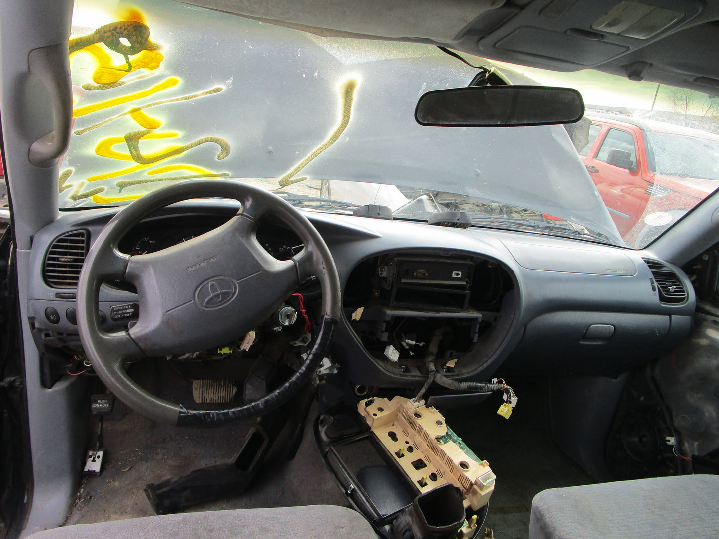 2/2 2000 - 2006 Toyota Tundra | All Parts G - Z | SKU #: 16745 CN-15
