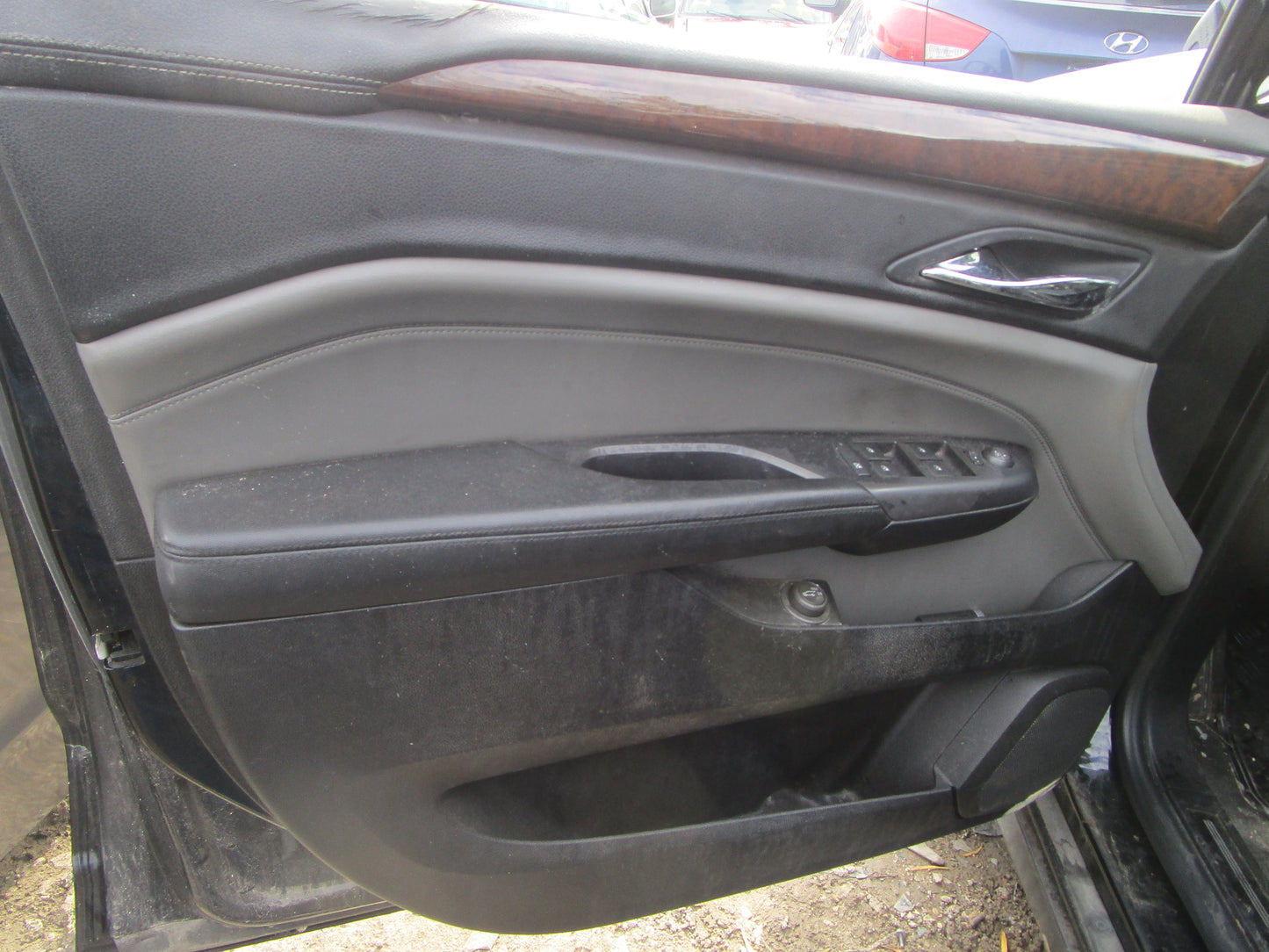 2/2 2010 - 2016 Cadillac SRX | All Parts G - ZF | SKU #: 16743 CN-13