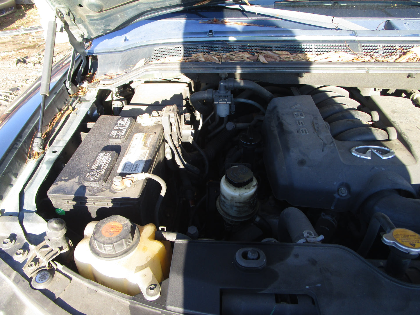 1/2 2004 - 2009 Infiniti QX56  | All Parts A - F | SKU #:16761 CO-11