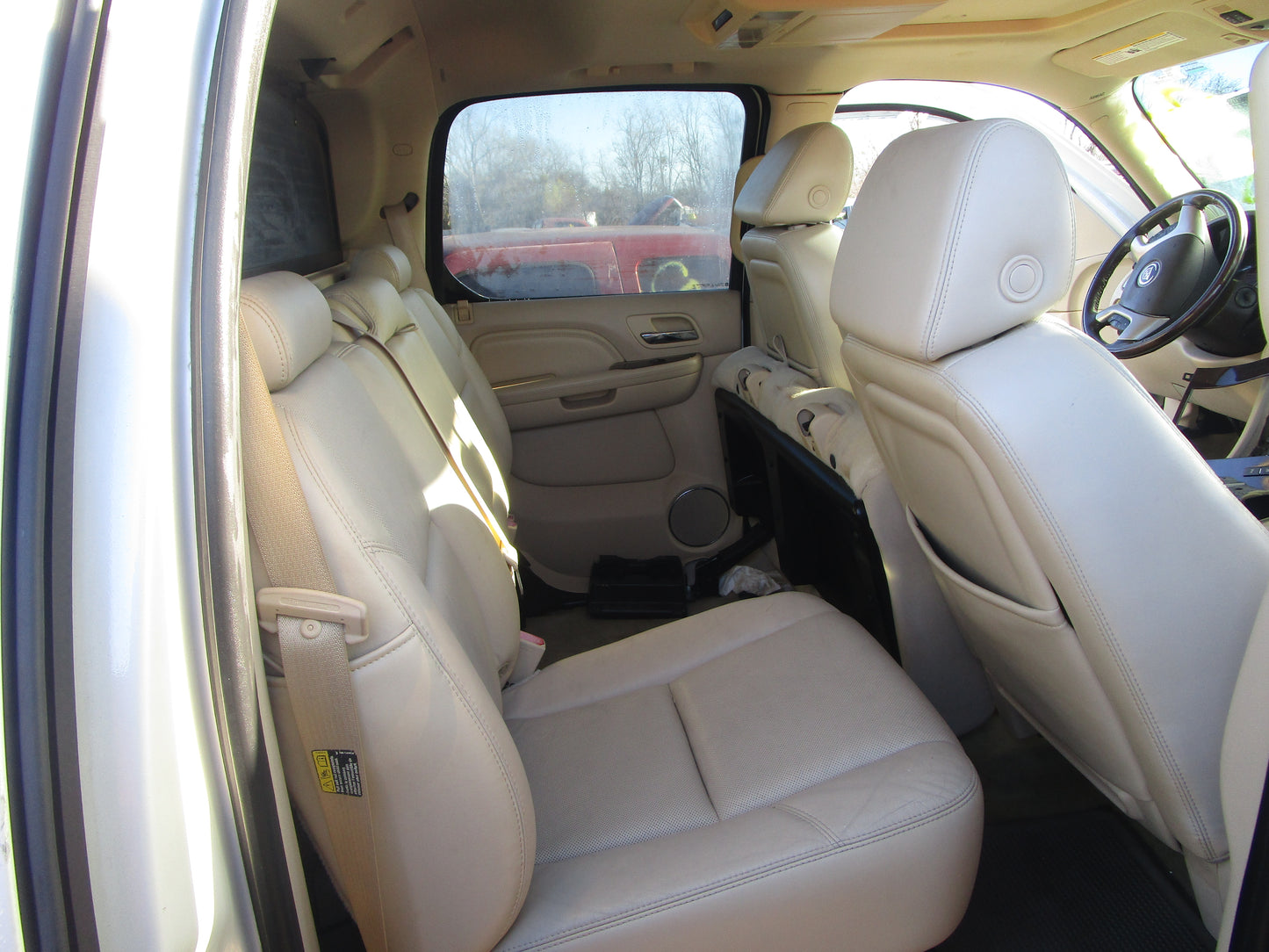 2/2 2007 - 2014 Cadillac Escalade | All Parts G - Z | SKU #: 16768 CO-18