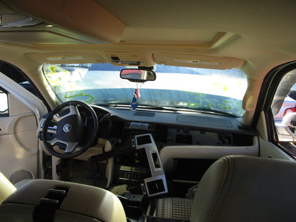 2/2 2007 - 2014 Cadillac Escalade | All Parts G - Z | SKU #: 16768 CO-18