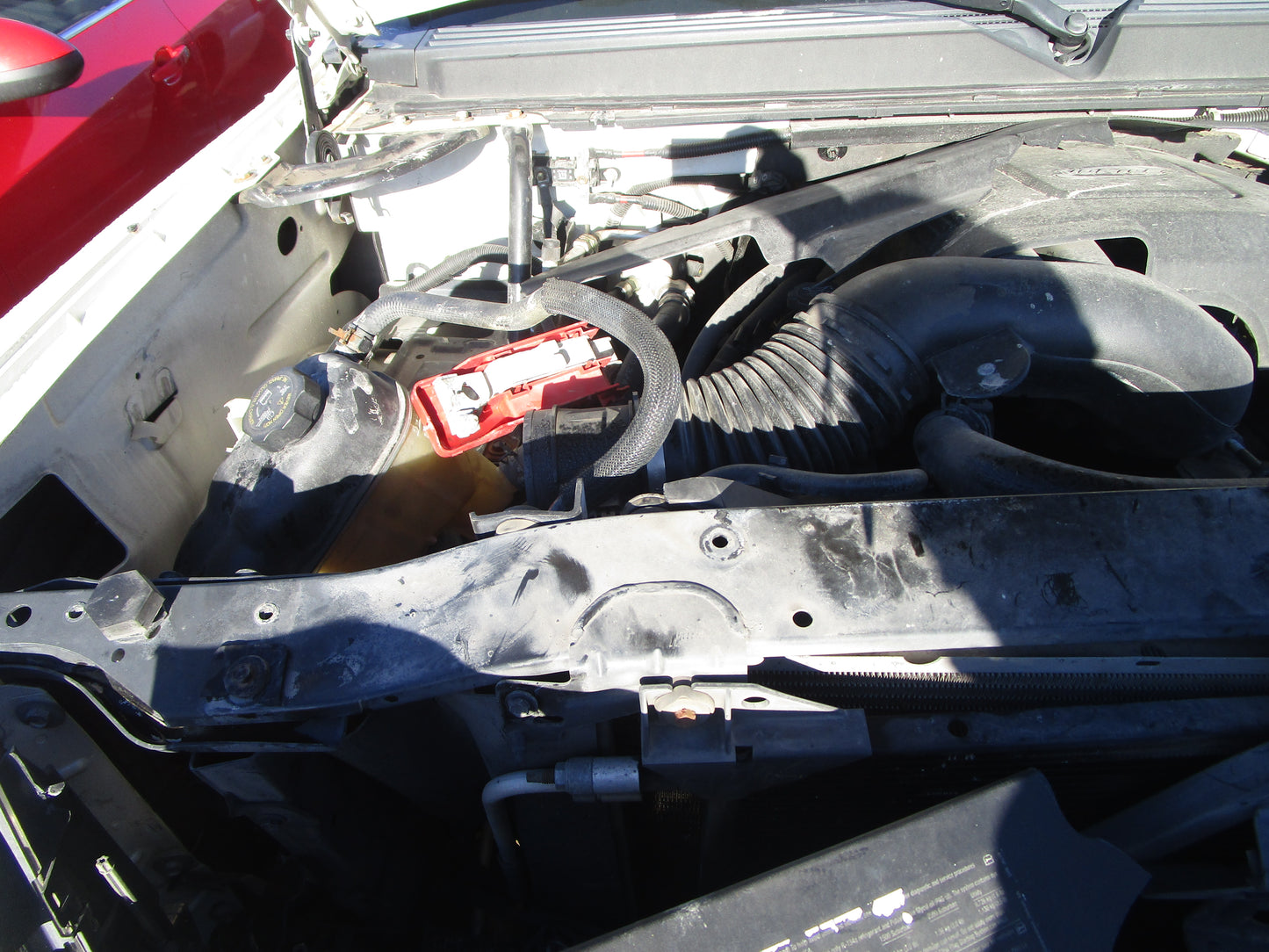 2/2 2007 - 2014 Cadillac Escalade | All Parts G - Z | SKU #: 16768 CO-18