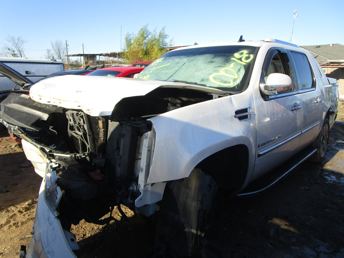 2/2 2007 - 2014 Cadillac Escalade | All Parts G - Z | SKU #: 16768 CO-18