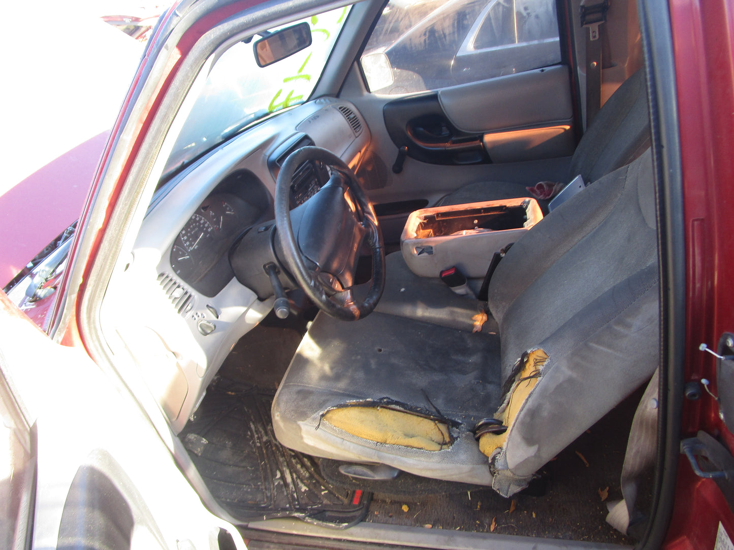 2/2 1998 - 2000 Ford Ranger | All Parts G - Z | SKU #: 16767 CO17