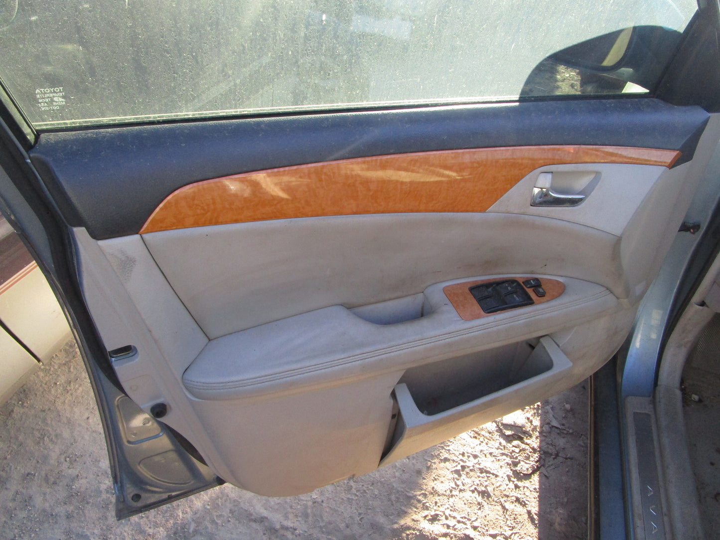 1/2 2005 - 2010 Toyota Avalon XLS | All Parts A - F | SKU #:16786 CP-16