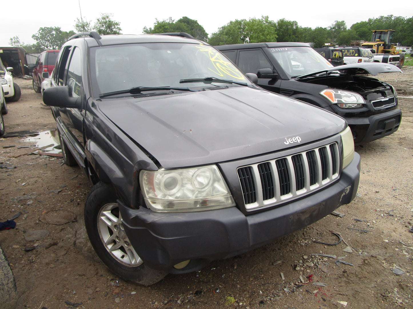 2004 JEEP GRAND CHEROKEE - PARTING OUT - CA-16 - STK# 16086