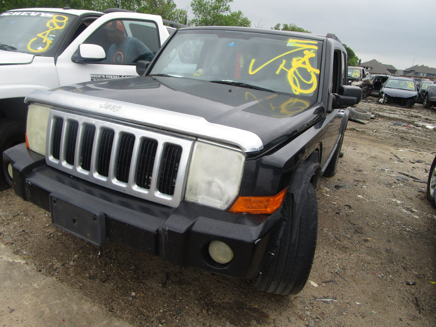 2008 JEEP COMMANDER - PARTING OUT - CA-11 - STK# 16081