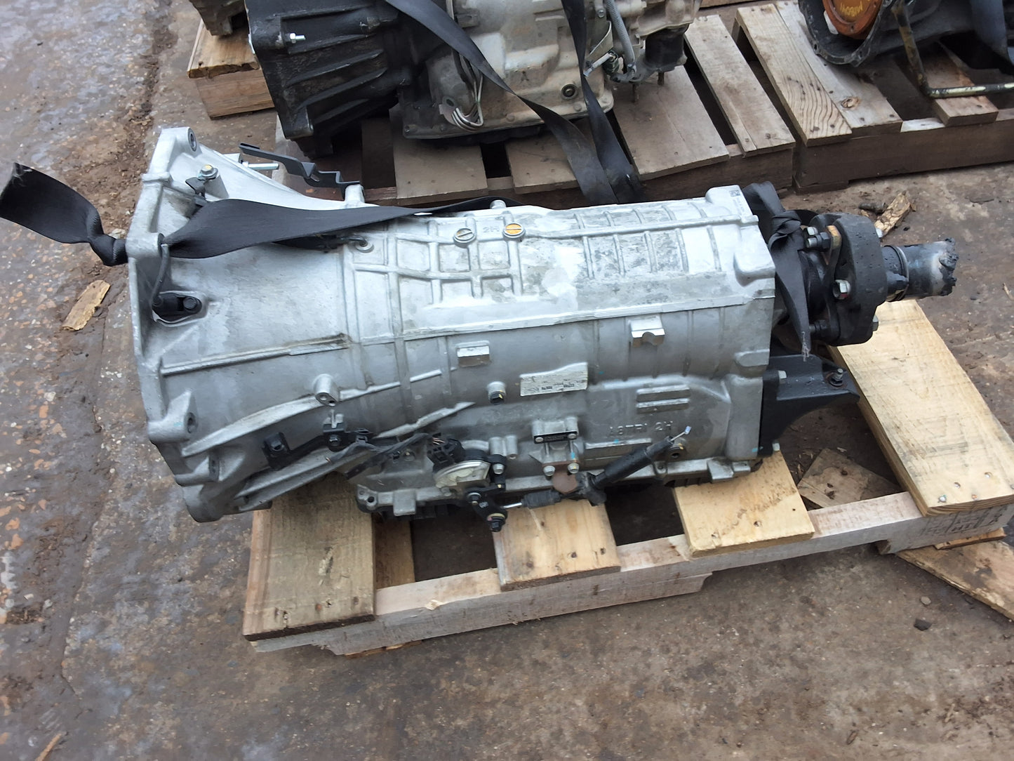 2012 HYUNDAI GENESIS - AUTOMATIC TRANSMISSION -#M18012