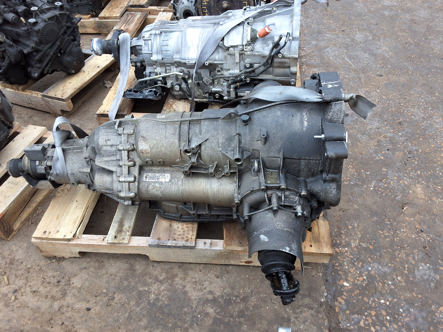 2006 AUDI A6 - ATUOMATIC TRANSMISSION  -#M18021