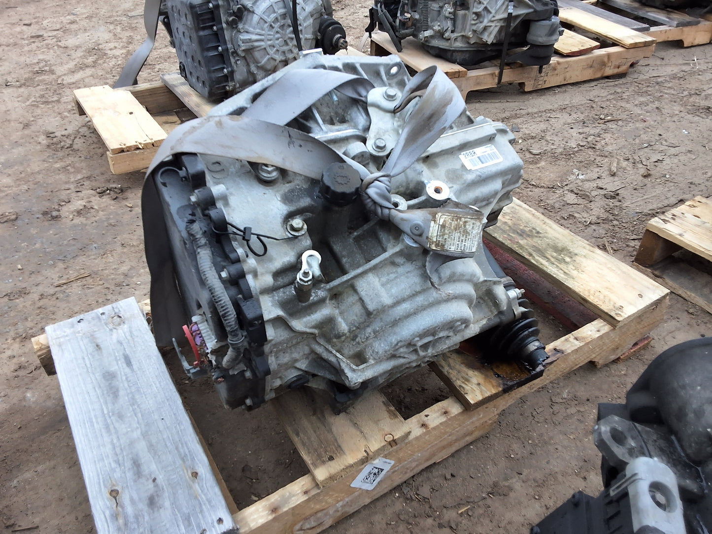 2012 CHEVROLET CAPTIVA - AUTOMATIC TRANSMISSION  -#M18004