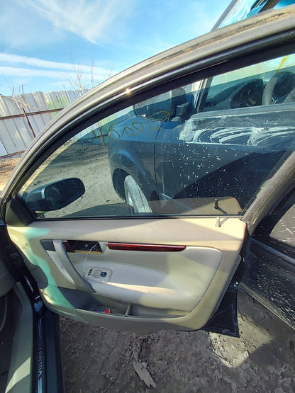 2001 - 2007 Volvo V70 - Stock #: M18467 MD-17