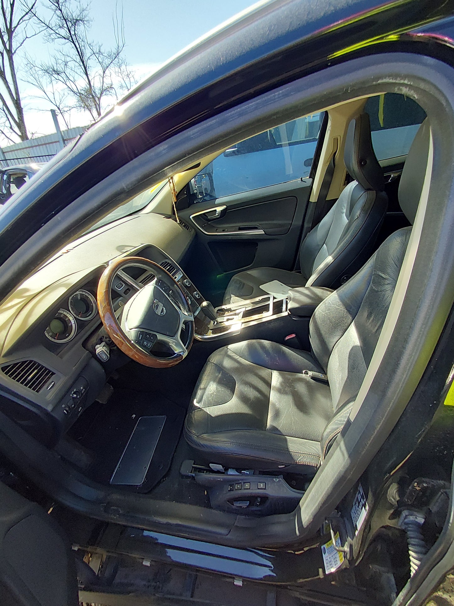 2009-2017 Volvo XC60 - Stock #: M18454